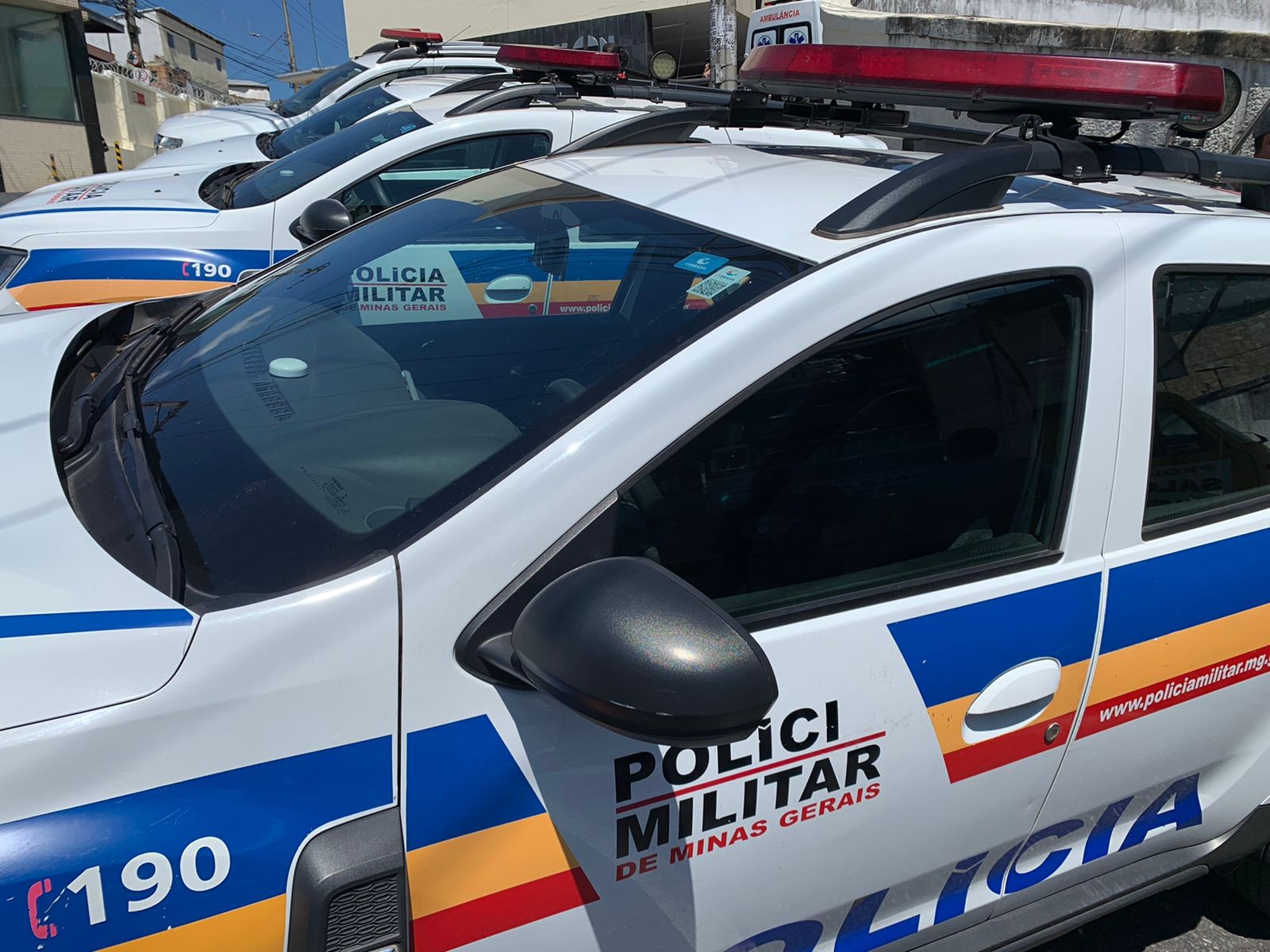 Homem é encontrado morto com faca cravada no peito após desentendimento por causa de … – G1