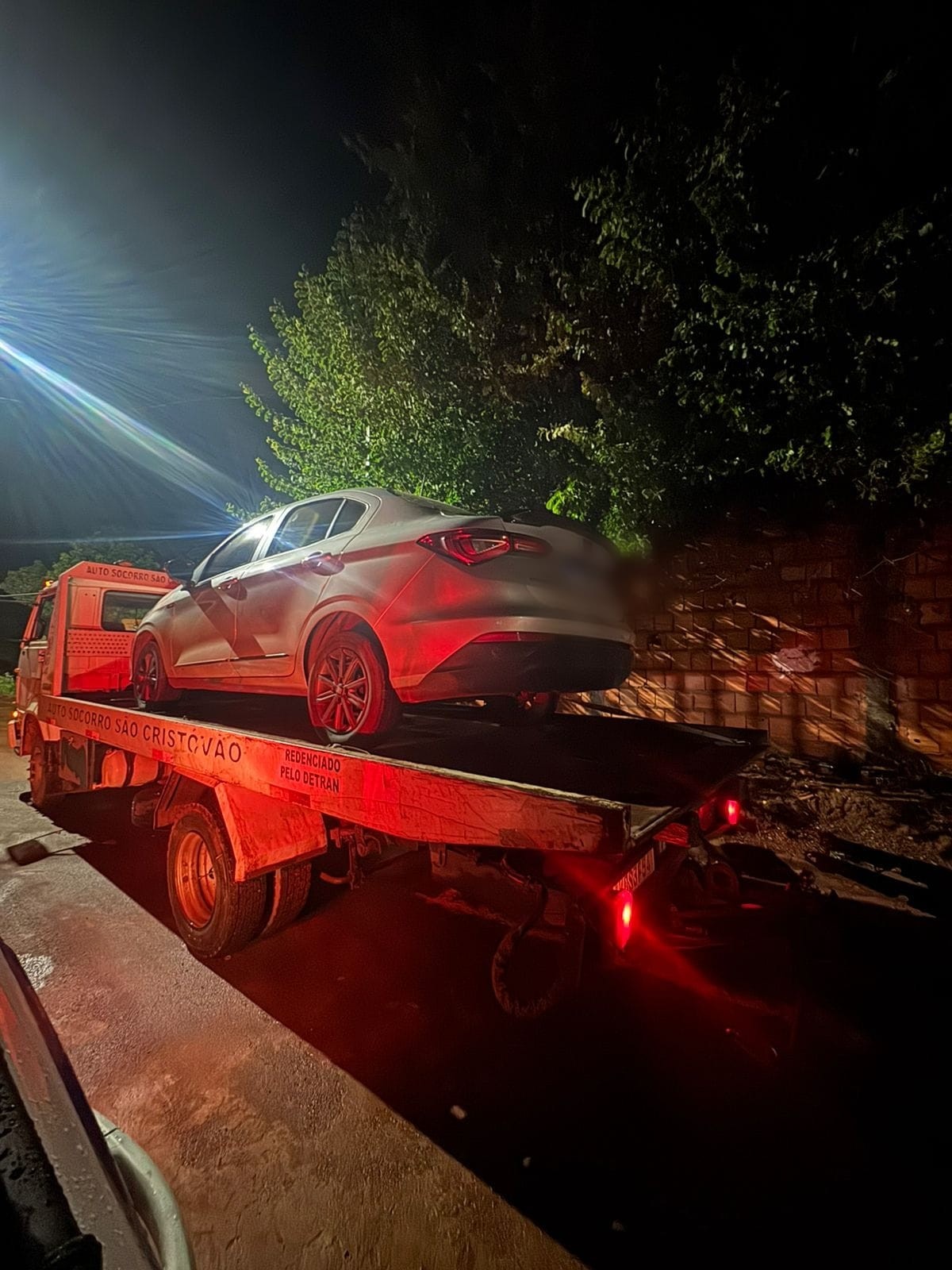 Carro clonado e furtado em Belo Horizonte é apreendido no Noroeste de Minas | G1